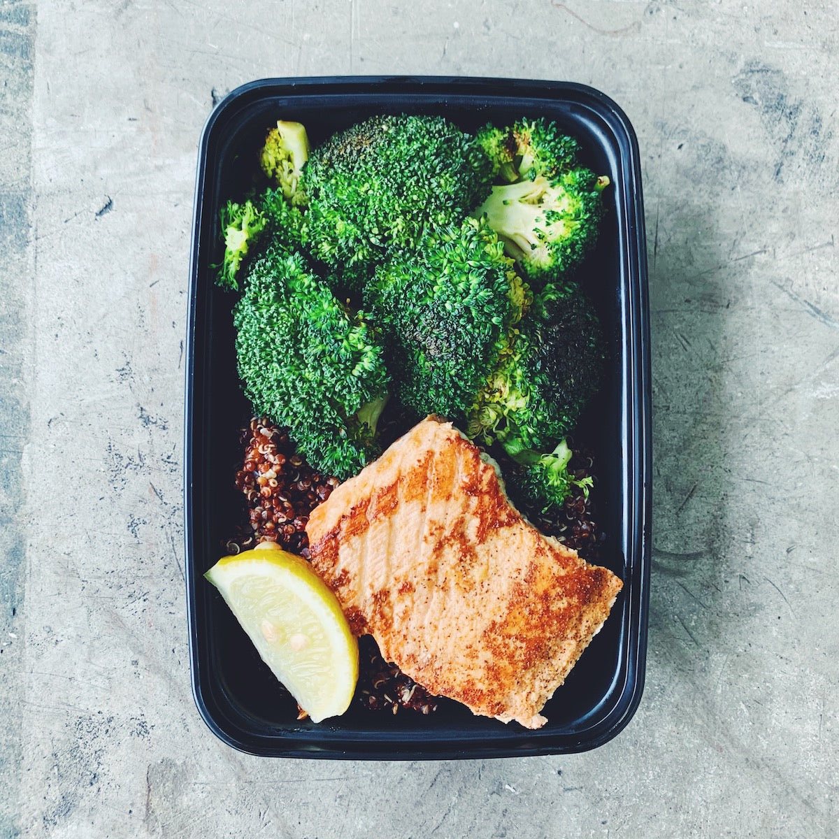 ROASTED SALMON + QUINOA